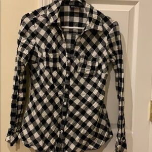 Women’s Unique Spectrum Long Sleeve Shirt